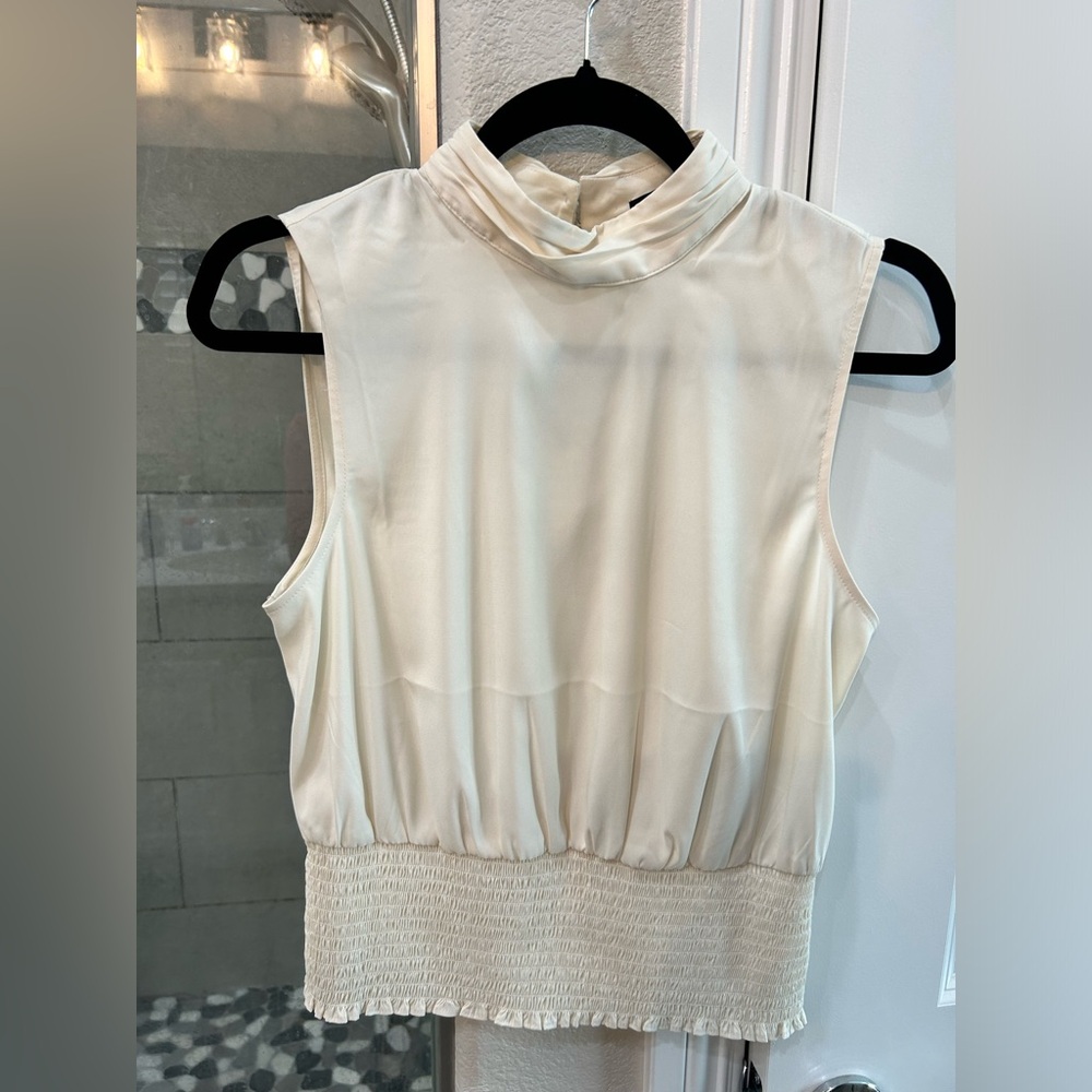 NWOT Sleeveless Silky Top